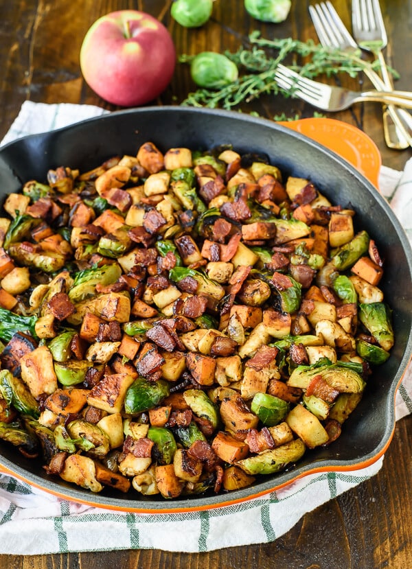 Chicken-Apple-Sweet-Potato-Skillet-with-Bacon-and-Brussels-Sprouts.-A-healthy-one-pan-dinner-with-all-of-your-favorite-fall-ingredients